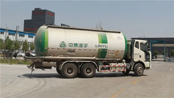 hth会体会网页版登录入口罐车