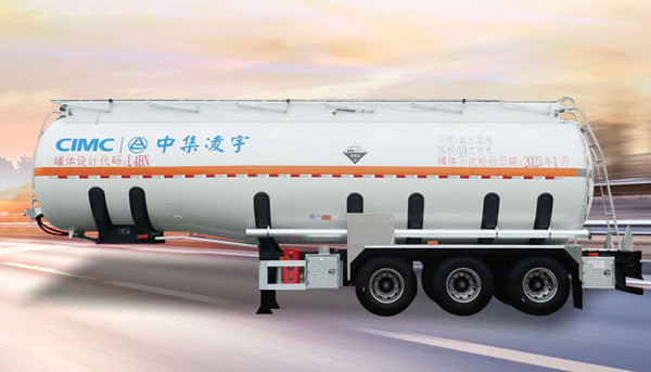 hth会体会网页版登录入口液罐车