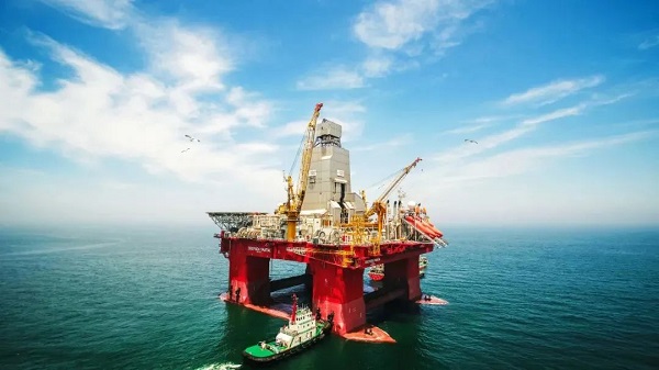 清洁能源在手订单创新高 海工业务积极向好