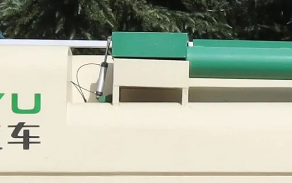 hth会体会网页版登录入口饲料运输半挂车