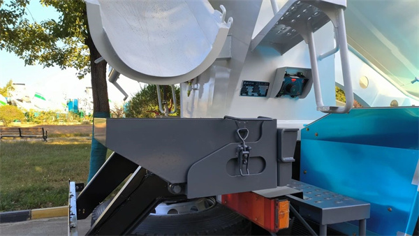 hth会体会网页版登录入口新能源搅拌车