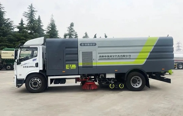 hth会体会网页版登录入口纯电动洗扫车的特点详解！出色在哪？