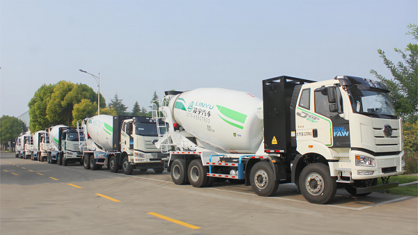 【重卡新闻】12月重卡销5万辆，2023年全年重卡销量成绩新鲜出炉！